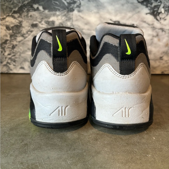 Nike Air Max 200 GS Grey Electric Green Size 7 Youth / 8.5 Wonens - Picture 5 of 12